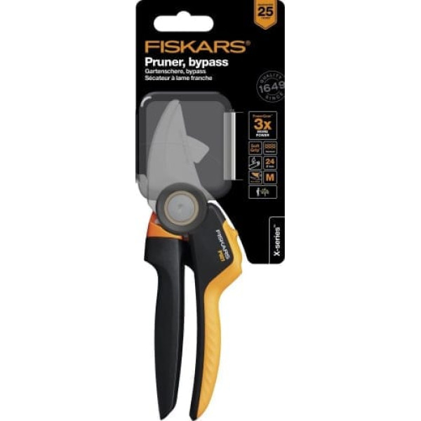 Fiskars 275 mm x sērijas m p921