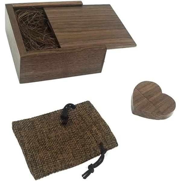 LUCKCRAZY 16 GB USB atmiņas karte Heart Wood ar kastīti