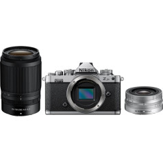 Nikon kamera ar FC komplektu 16-50 (sudrabs) + 50-250