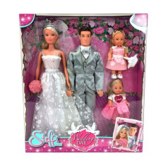 A set of Steffi and Kevin dolls on their wedding day