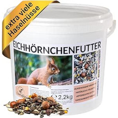 Canifee - Squirrel Food 2.2 kg Species-Appropriate Wild Animal Food as a Year-Round Feed Mix - All-Year Food with Extra Portion of Hazelnuts - Also for Chipmunks