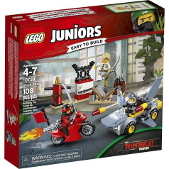 LEGO Juniors Shark Attack 10739 Building Kit (108 Piece)