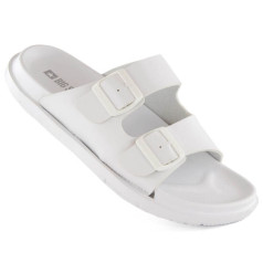 Putuplasta flip-flops ar sprādzēm Big Star W INT2004B balts / 37