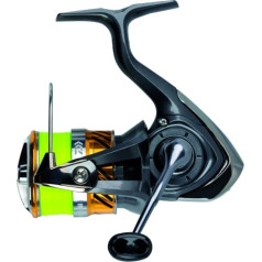 Daiwa 20 Laguna LT 3000-C spininga spole ar 0,19 mm J-Braid X4 auklu.