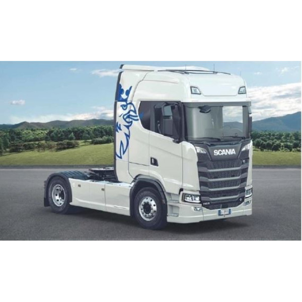 Plastmasas modelis scania 770s v8 balta kabīne 1/24