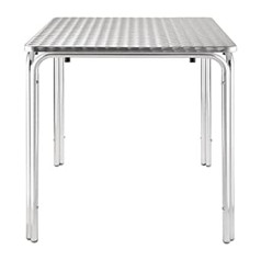 Bolero Stapelbarer quadratischer Tisch für den Innen- und Außenbereich Café Restaurant Bistro Terrassentisch 700mm, Aluminiumgestell, Edelstahlplatte, Abmessungen: 720(H) x 700(B) x 700(T)mm | U505