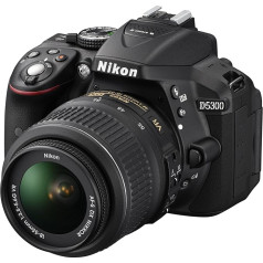 Nikon D5300 digitālā spoguļkameras ar 18-55 mm VR objektīvu komplekts - melns (24,2 MP), 3,2 collu LCD displejs ar Wi-Fi un GPS (sertificēts atjaunots)