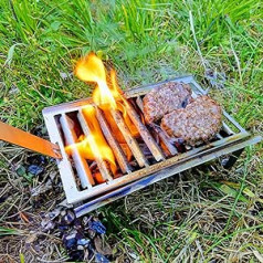 Volcann pārnēsājams nerūsējošā tērauda mini grils ar ugunskuru ar pudeļu attaisāmo grila turētāju — plakanā iepakojumā grila kūpinātājs gatavošanai ceļojumiem, kempingiem, pārgājieniem, makšķerēšanai (220 x 110 mm)