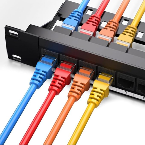 24 portu 1U Rack Cat6 Patch Panel, Pro RJ45 110 tīkla kabeļu pieslēgvietu taisna savienotāja kabeļu ceļveža rāmis, ātrdarbīga, stabila pārraide, mājām, birojiem, rūpnieciskai lietošanai utt.