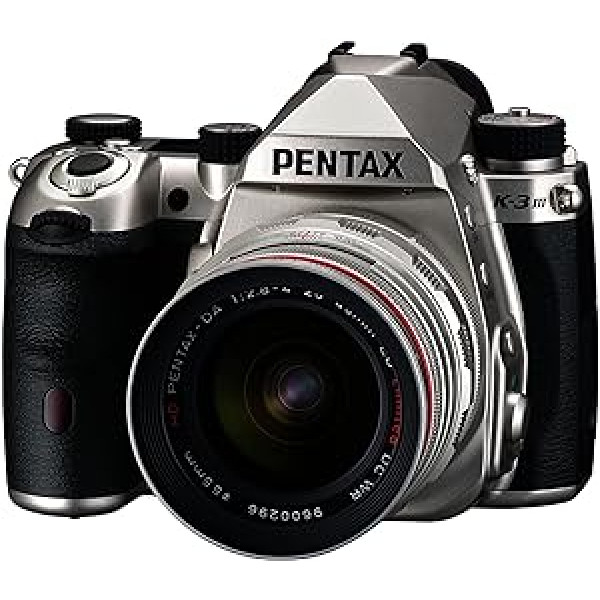 Pentax K-3 Mark III APS-C DSLR kameras korpuss, ieskaitot 20–40 mm WR sudraba krāsu