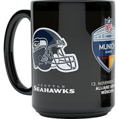 Lieliska zīmola NFL spēle Munich 2022 Seahawks vs. Buccaneers 440 ml krūze, melna