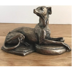 Fiesta Studios Harriet Glen's Whippet liegender Hund Kaltgussbronze Skulptūra, kas izgatavota no bronzas 8,5 cm