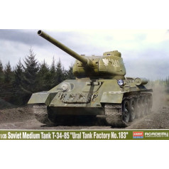 Plastmasas modelis t-34/85 ural tank fabrika nr. 183 lv