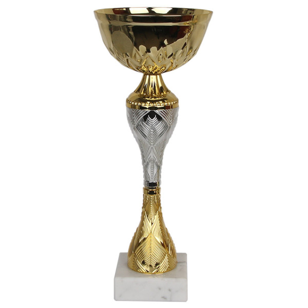 Tryumf Cup 9266 / D - 27,5 cm / zelts