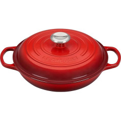 Le Creuset Signature Cast Iron apaļais profesionālais trauks, diametrs 26 cm, 2,2 l, piemērots visiem plīts veidiem, ieskaitot indukcijas, 4,205 kg, ķiršu 21180260602430