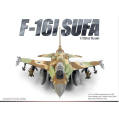 Plastmasas modelis f-16i sufa 1/32