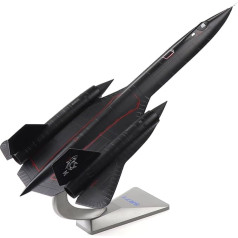 NUOTIE SR-71A Blackbird 1/72 Metāla izlūkošanas lidmašīnas modelis USAF Aukstā kara militārais modelis Die-Cast Aircraft Alloy Prefabricated Fighter Jet Model with Display Stand