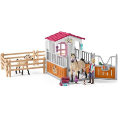 Schleich 42369 Zirgu kluba rotaļu komplekts - zirgu bokss ar arābiem un jātnieku, rotaļlietas no 5 gadiem