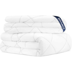 Dreamzie Sega 140 x 200 cm 4 gadalaiki 2 daļas Vasaras sega 140 x 200 150 gsm + Visu sezonu sega 140 x 200 300 gsm Ziemas sega 450 gsm