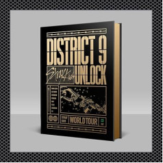 JYP Entertainment Stray Kids - Stray Kids World Tour District 9: Unlock in Seoul DVD + išankstinis užsakymas + papildomų nuotraukų kortelių rinkinys