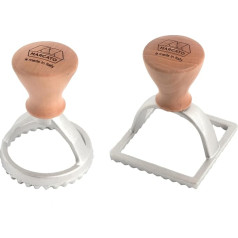 Marcato Ravioli un cepumu griezēju komplekts, Ravioli veidotājs, cepumu griezējs, masīvkoka un čuguna masīvs, ražots Itālijā, 58 mm apaļais reljefs + 58 mm kvadrātveida reljefs. Modelis: Raviolè